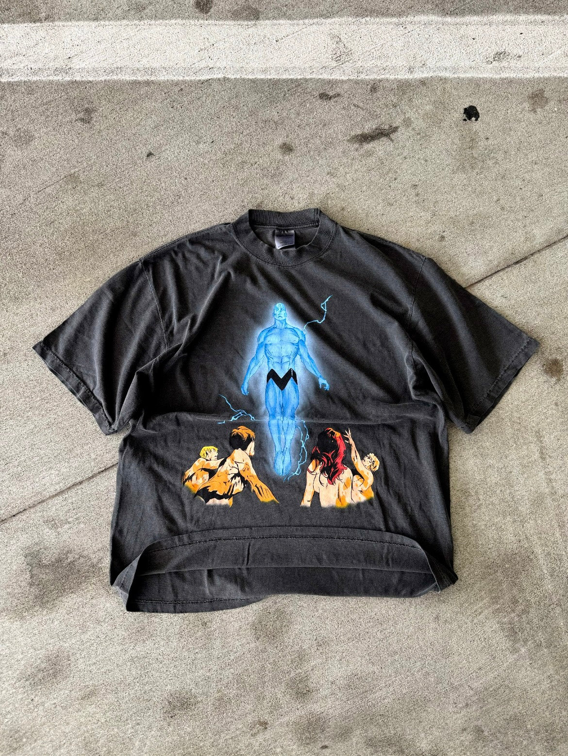 “Knowledge Is Power” Premium Tee In Faded Black